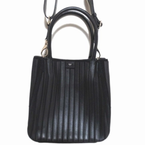 Anya Hindmarch Handbag Shoulder Bag (Pre-Owned)