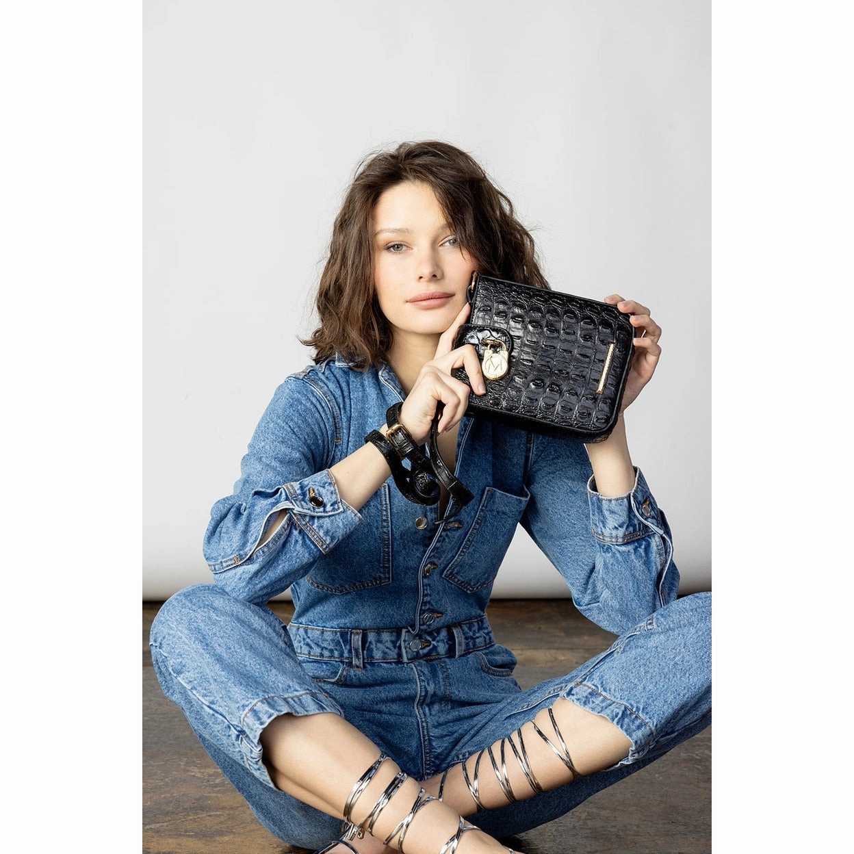 Avery Crossbody Bag