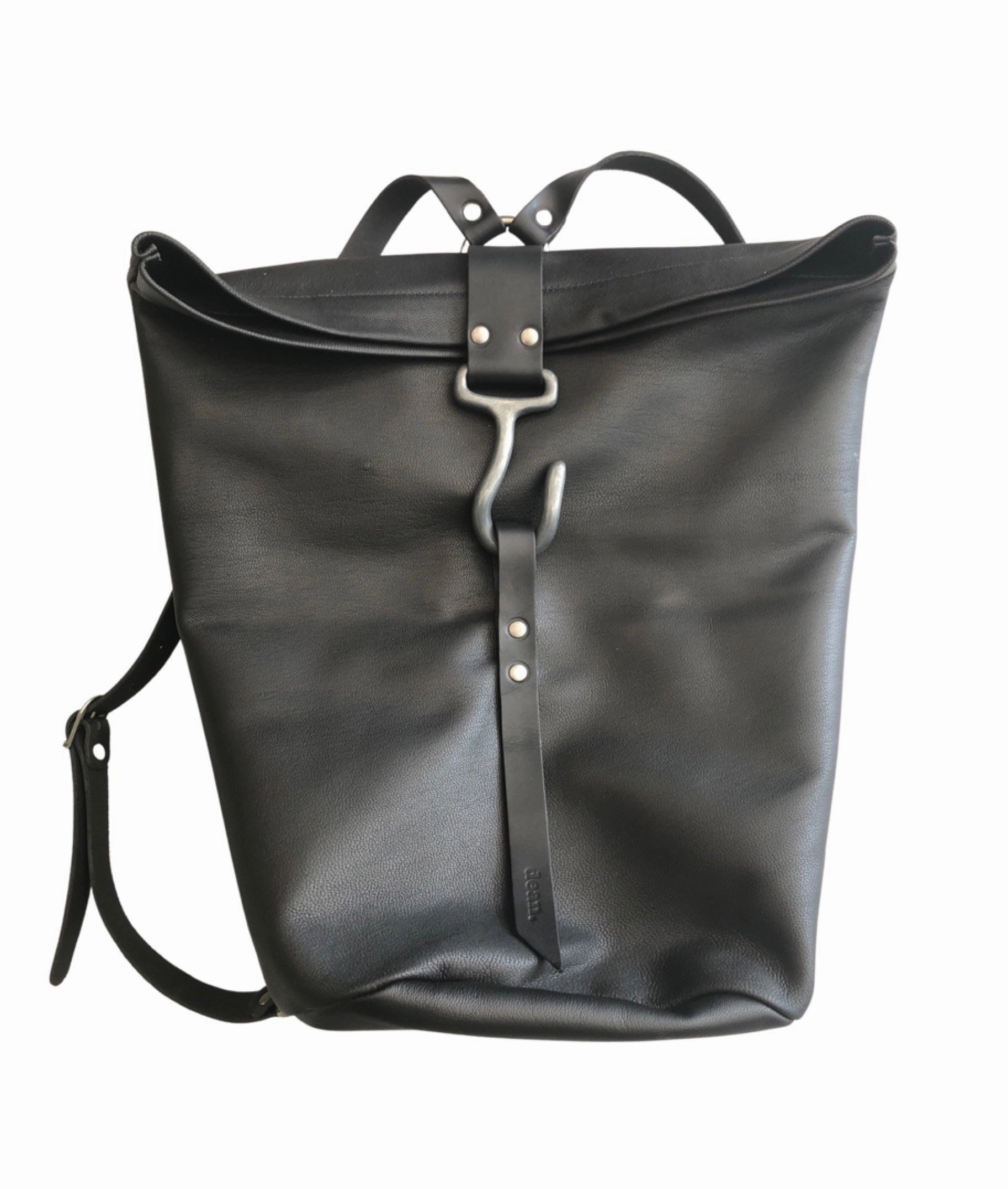 B37 BACKPACK