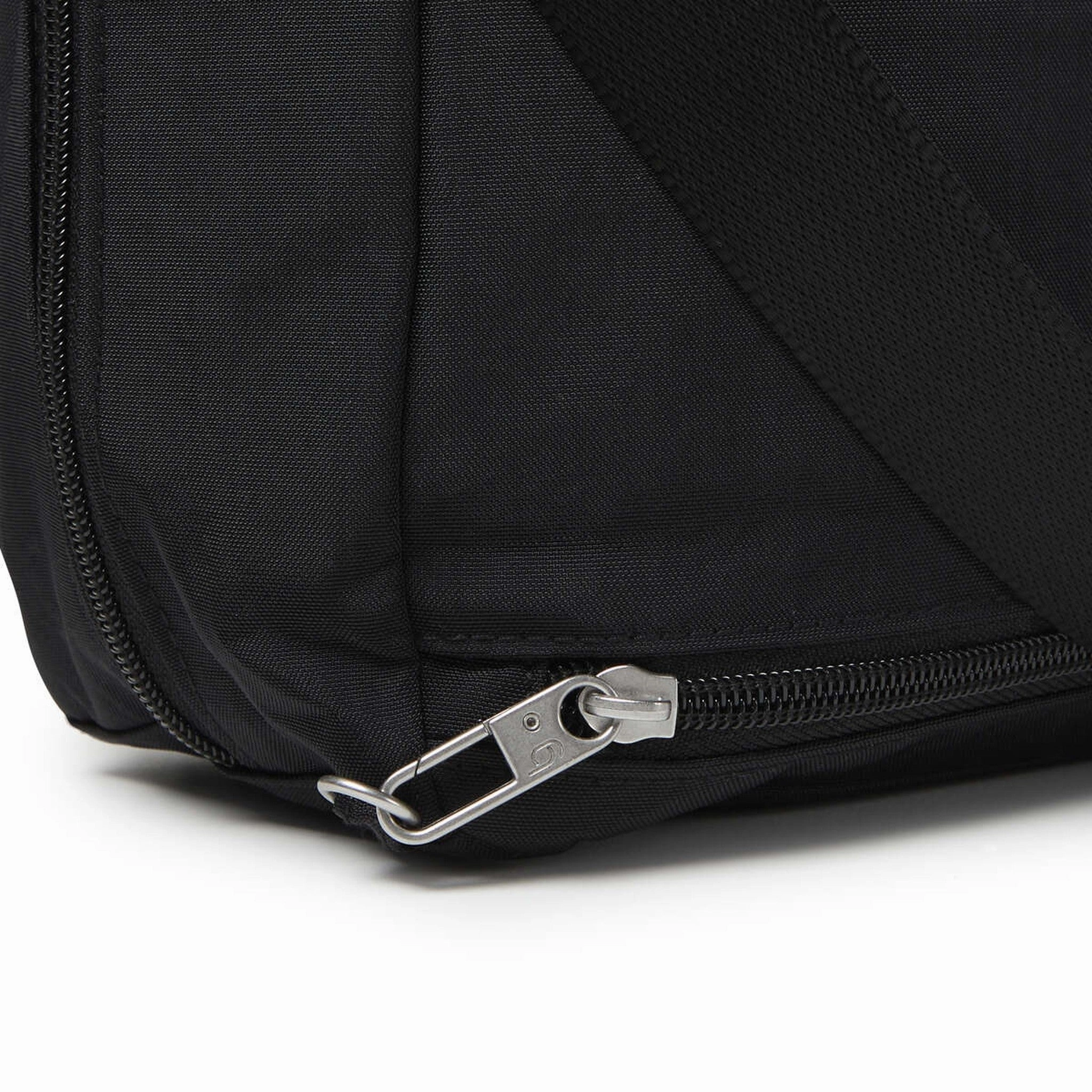 Baggallini Modern Everywhere Bagg