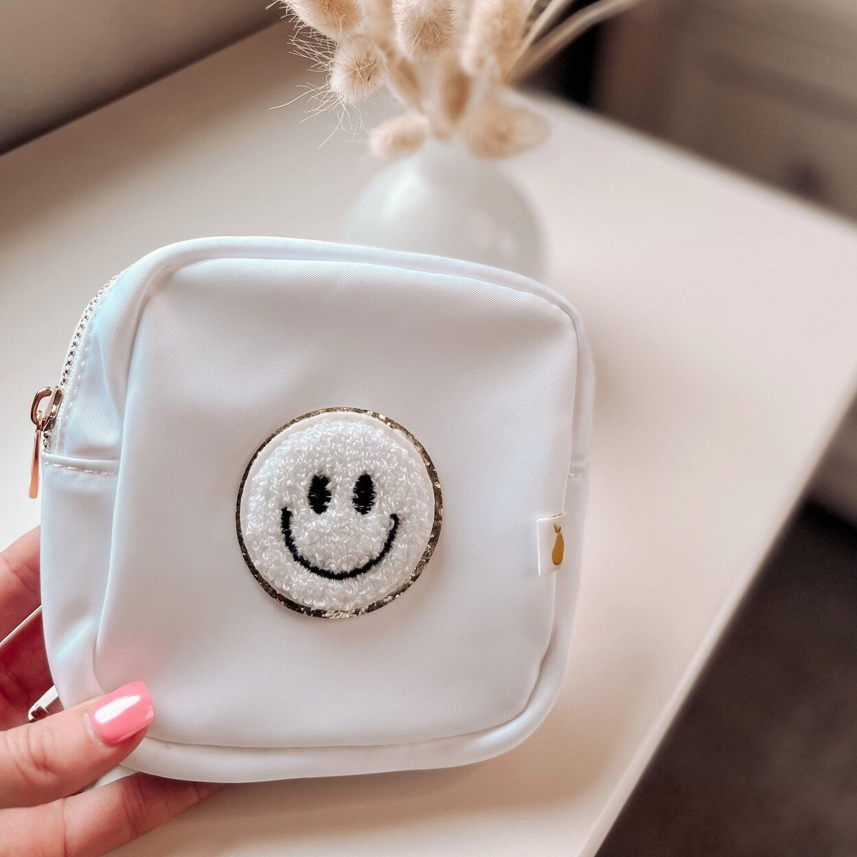 Bailey Small Pouch Includes Up To 3 Patches