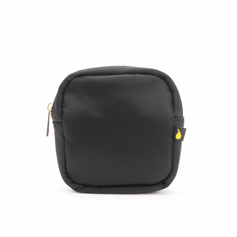 Bailey Small Pouch Includes Up To 3 Patches