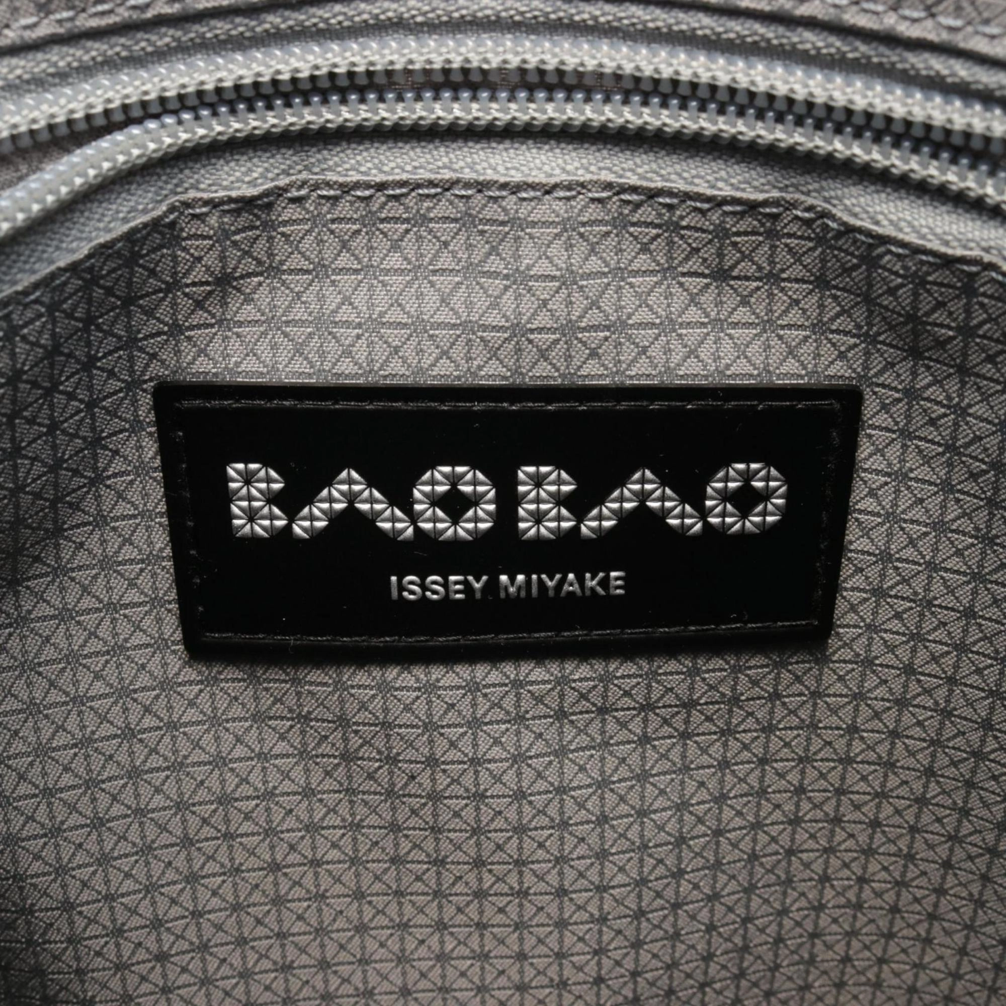 Bao Bao Issey Miyake  Pvc Shoulder Bag (Pre-Owned)