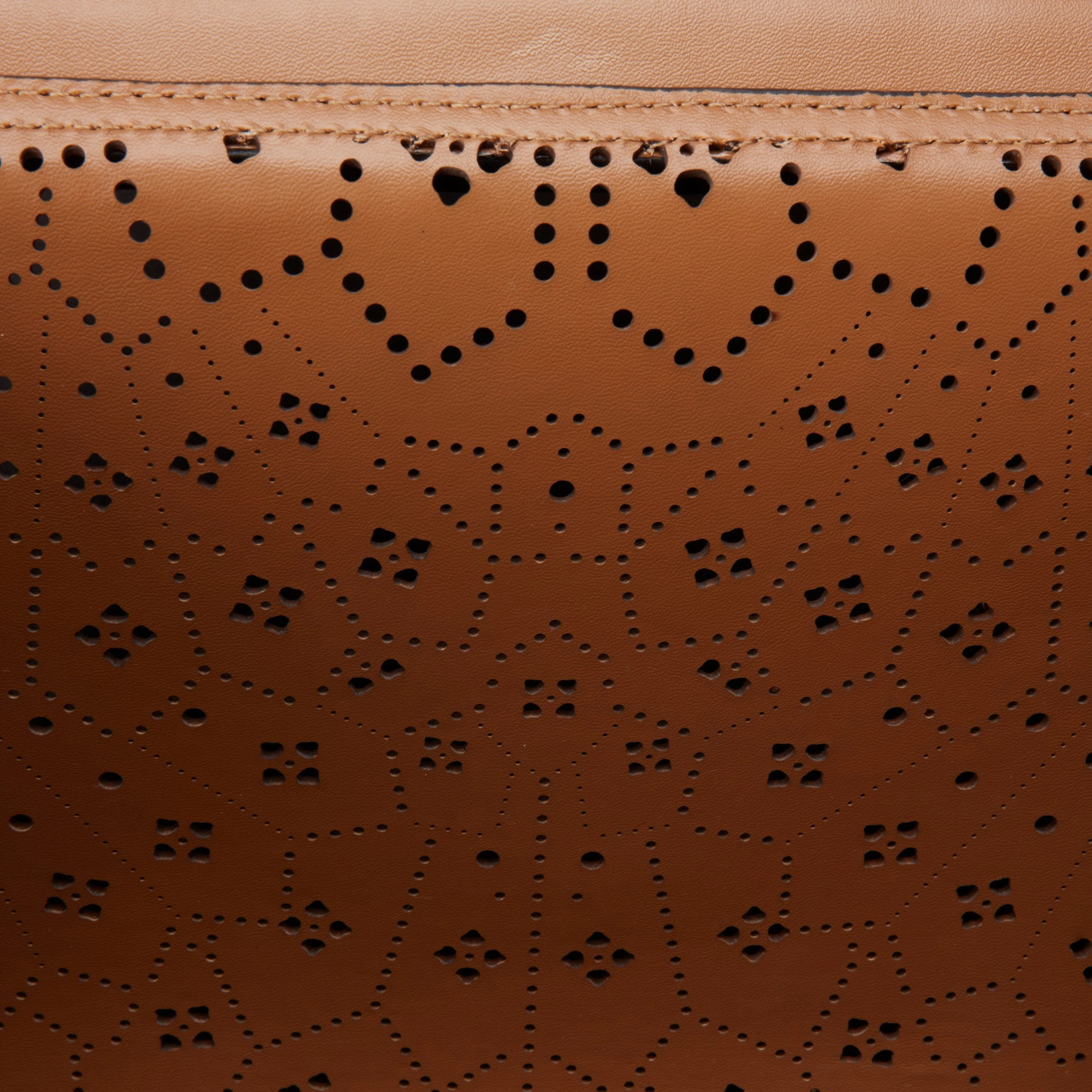 BCBGeneration Allie COG303LE Satchel
