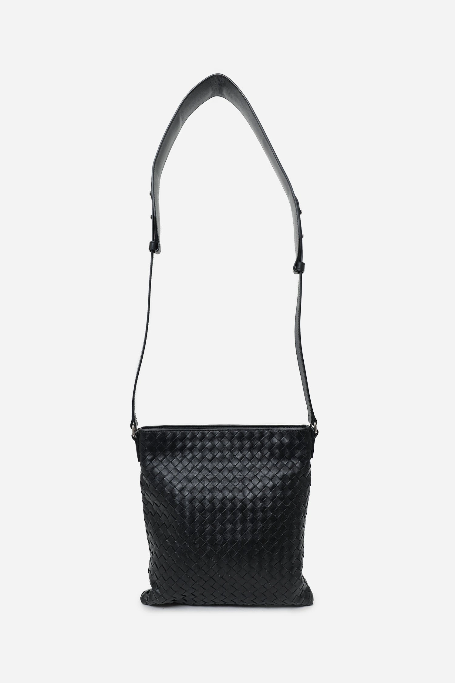 Bottega Veneta Black Intrecciato Flat Messenger Bag