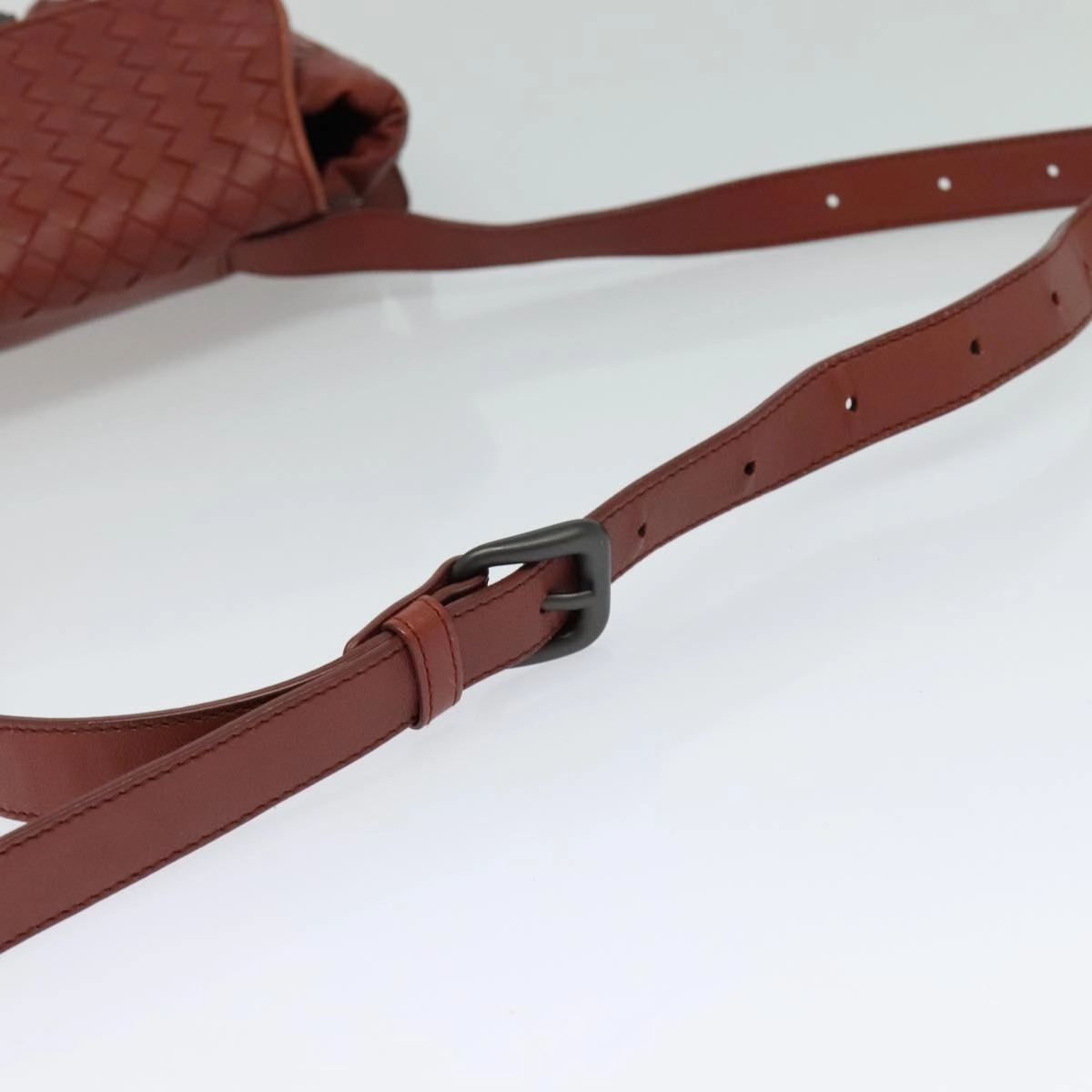 Bottega Veneta Intrecciato Leather Shoulder Bag (Pre-Owned)
