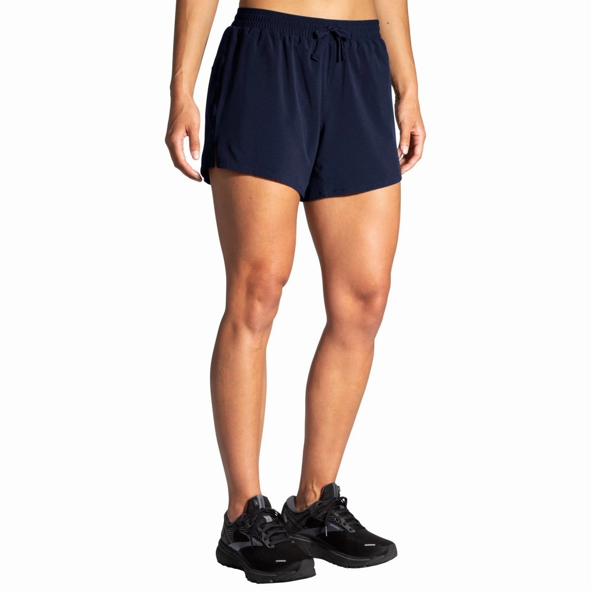 Brooks Women's Moment 5'