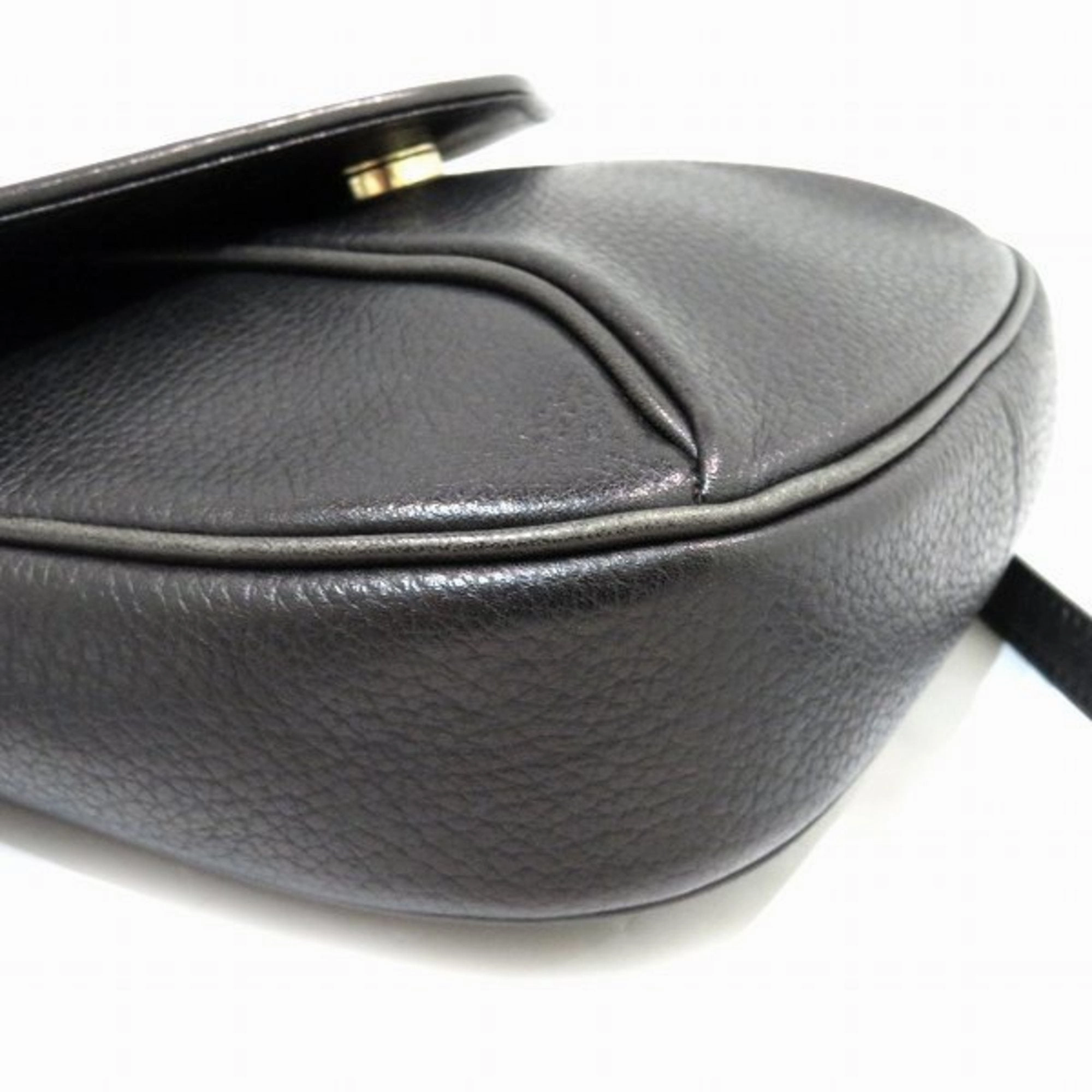 Burberry  Leather Canvas Shoulder Bag (Pre-Owned)