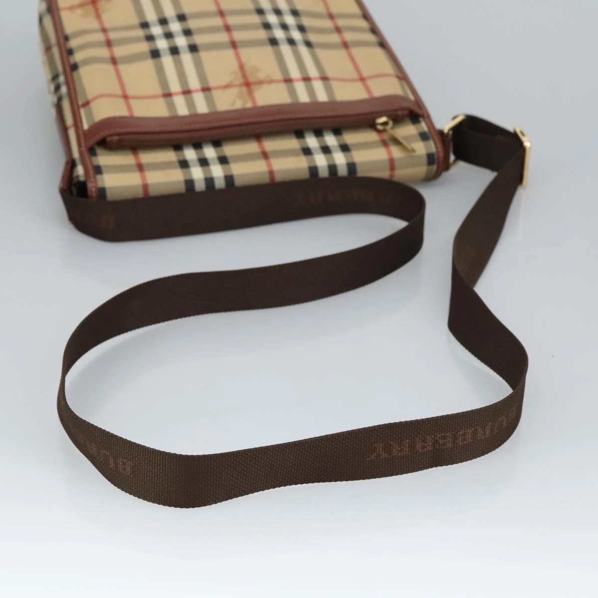 Burberry Nova Check  Canvas Shoulder Bag (Pre-Owned)