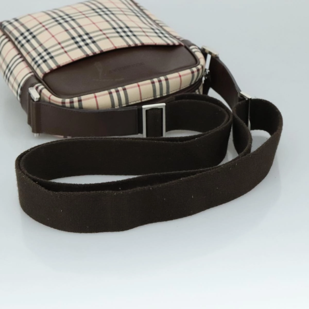 Burberry Nova Check  Canvas Shoulder Bag (Pre-Owned)