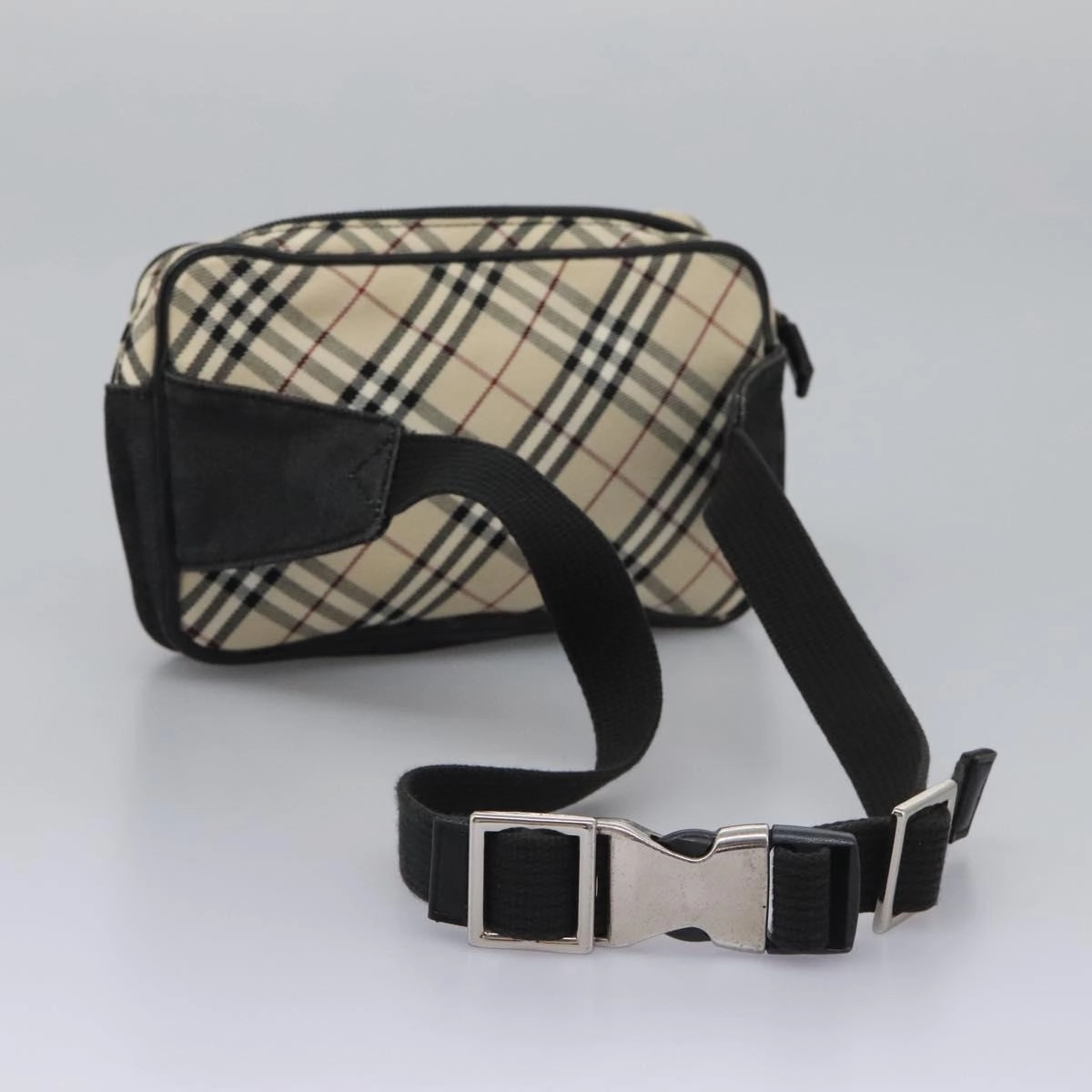 Burberry Nova Check Canvas Shoulder Bag (Pre-Owned)