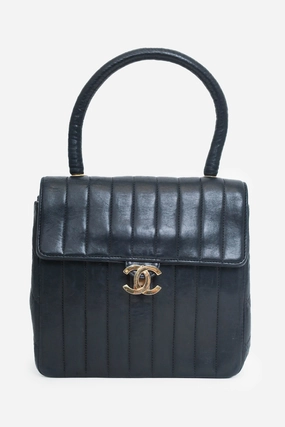 Chanel 1991-94 Black Vertical Quilted Lambskin Top Handle Bag