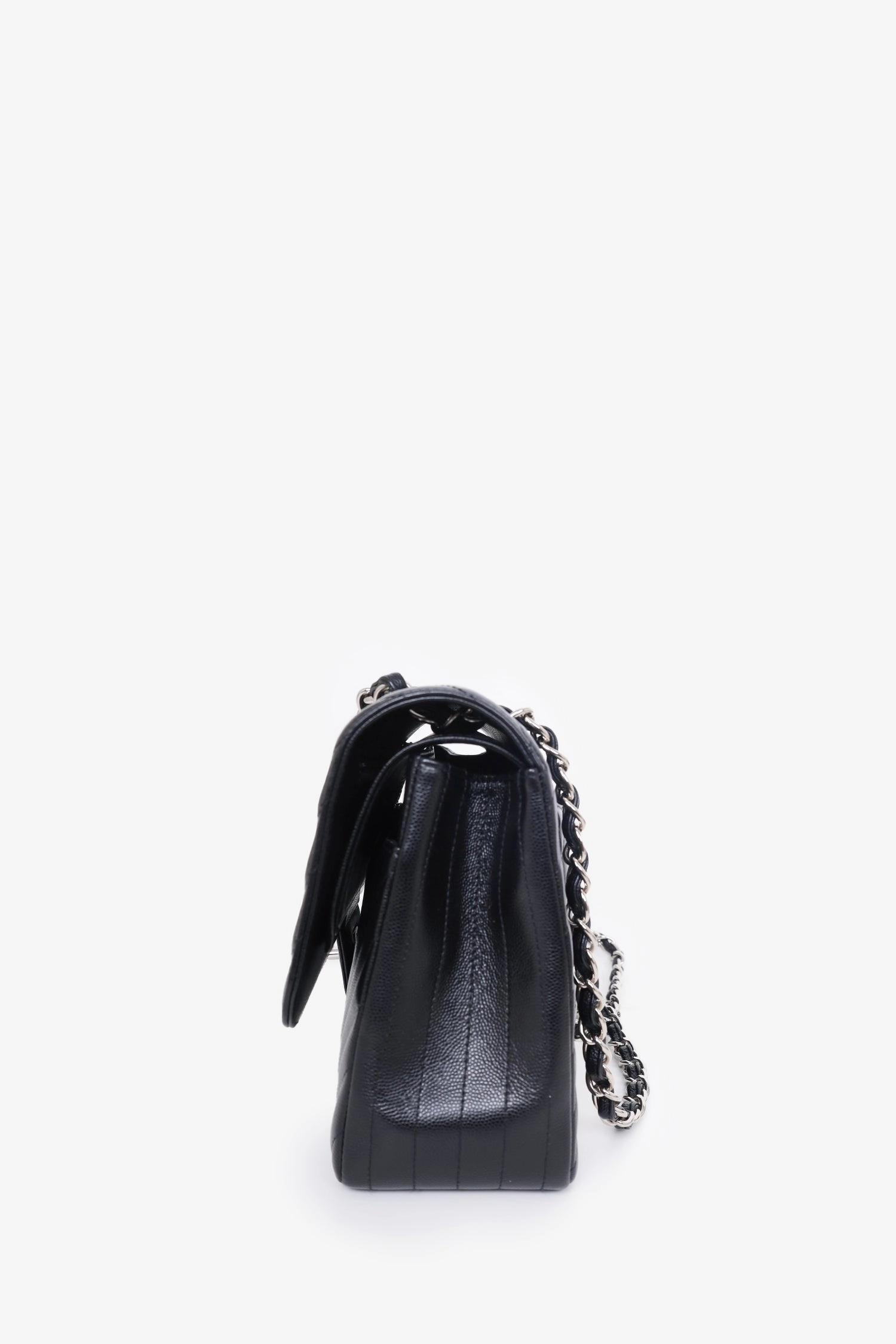 Chanel 2016-17 Black Chevron Caviar Leather Jumbo Double Flap