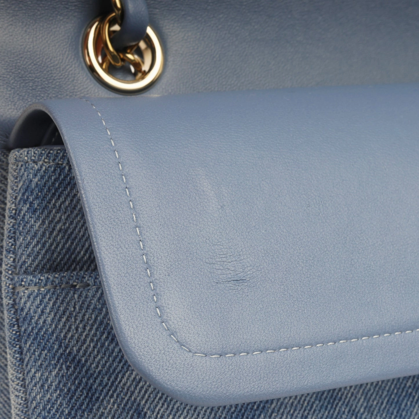 Chanel - Medium Classic Flap Bag - Denim Tromp L`oiel CGHW - 2022 - Pristine