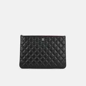 Chanel - Medium O Case - Black Lambskin CGHW - 2020 - Pristine
