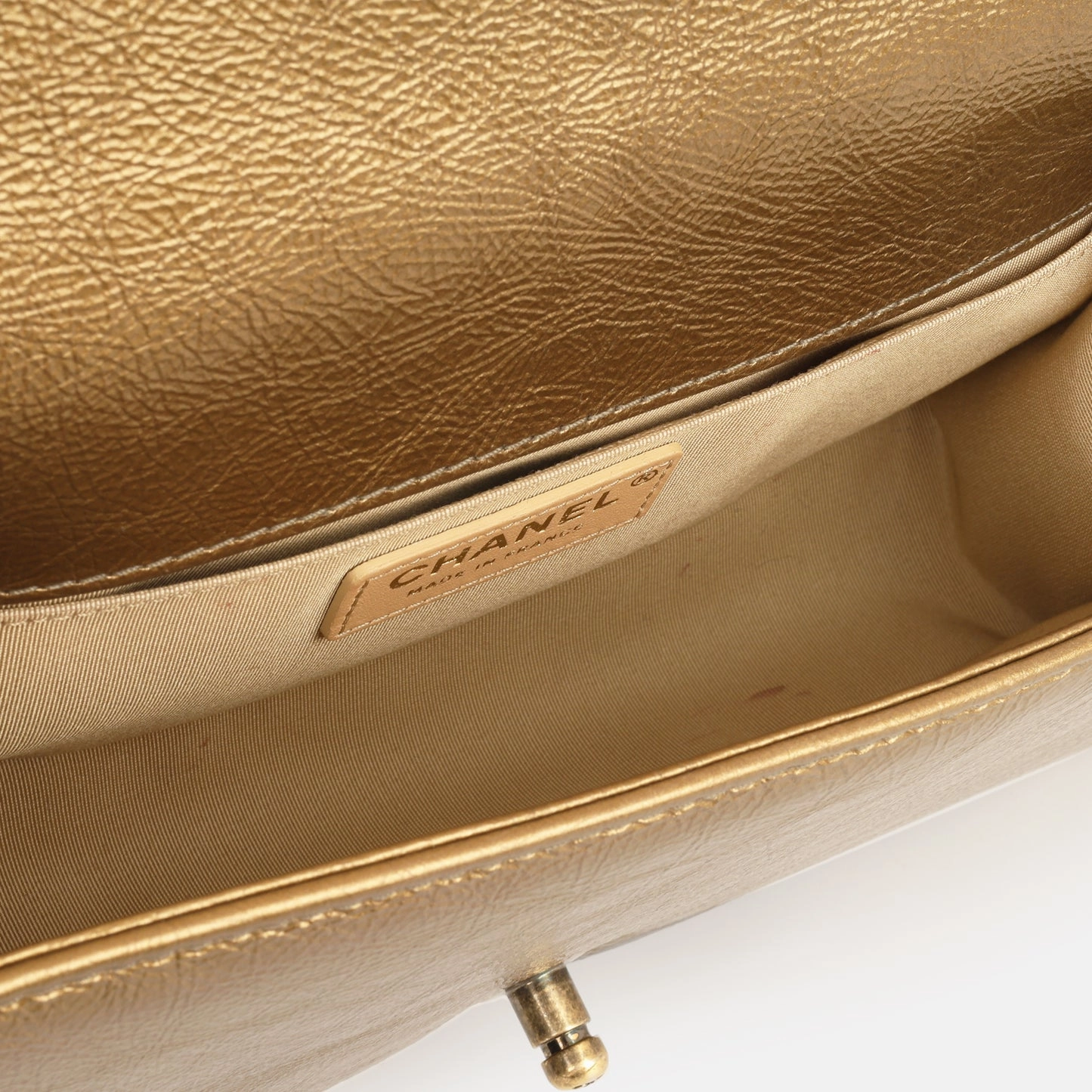 Chanel - Old Medium Boy Bag - Bronze Metallic Quilted Crumpled Calfskin ABHW - 2020 - Pre-Loved