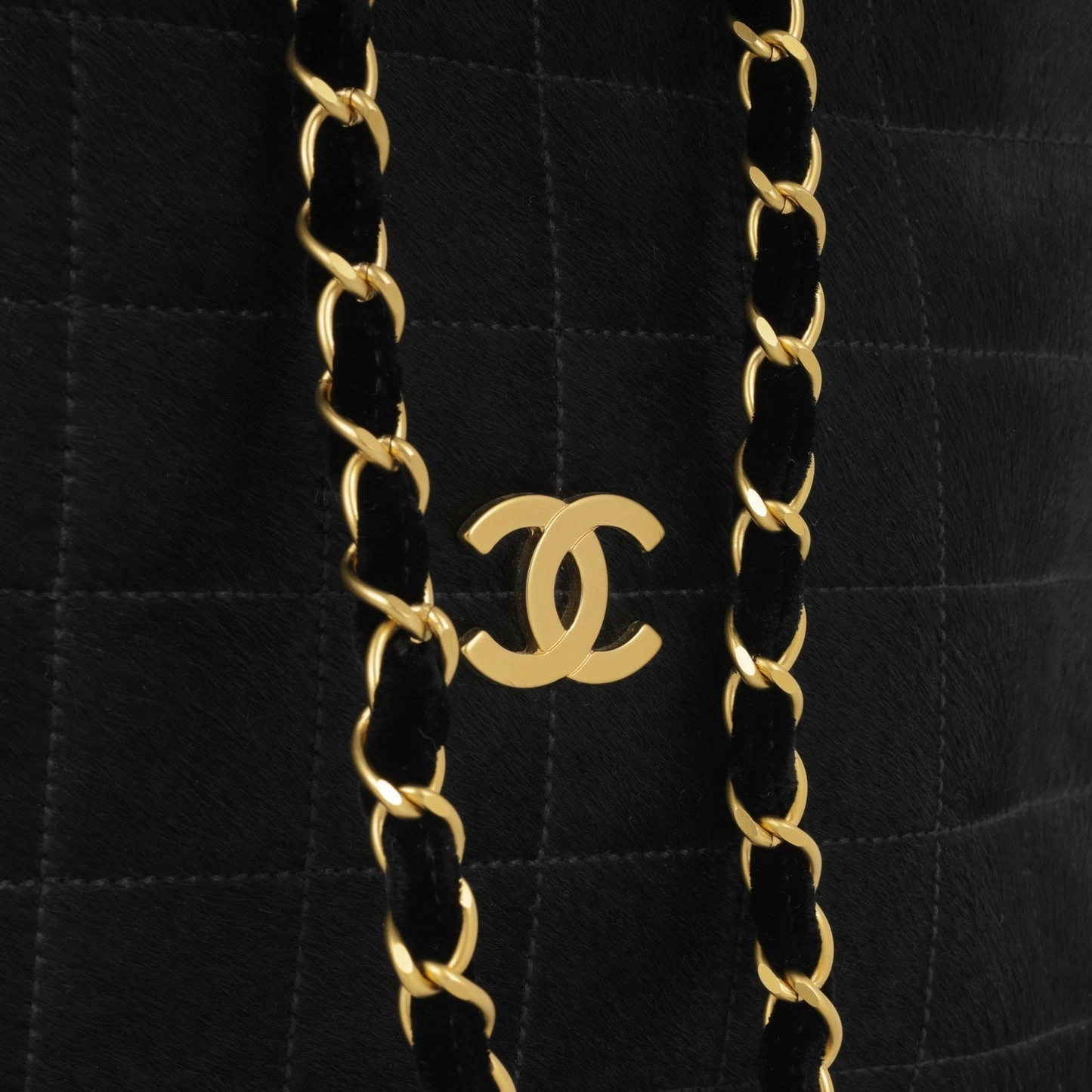 Chanel - Vintage Chocolate Bar Drawstring Tote - Black Pony Hair BGHW - 2000 - Pre-Loved