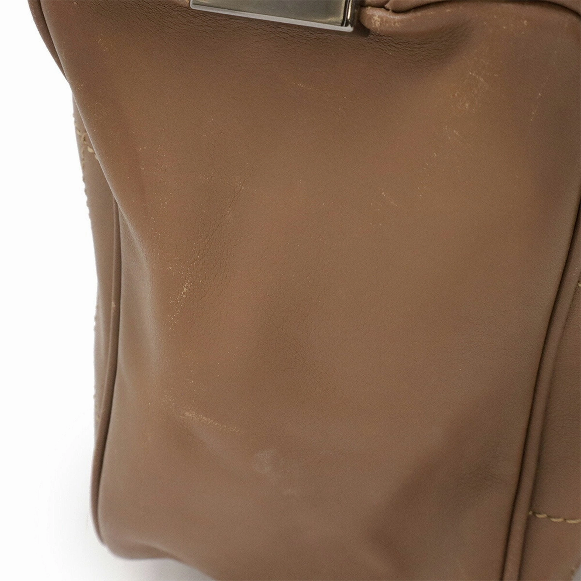 Chanel Chocolate Bar Leather Handbag (Pre-Owned)