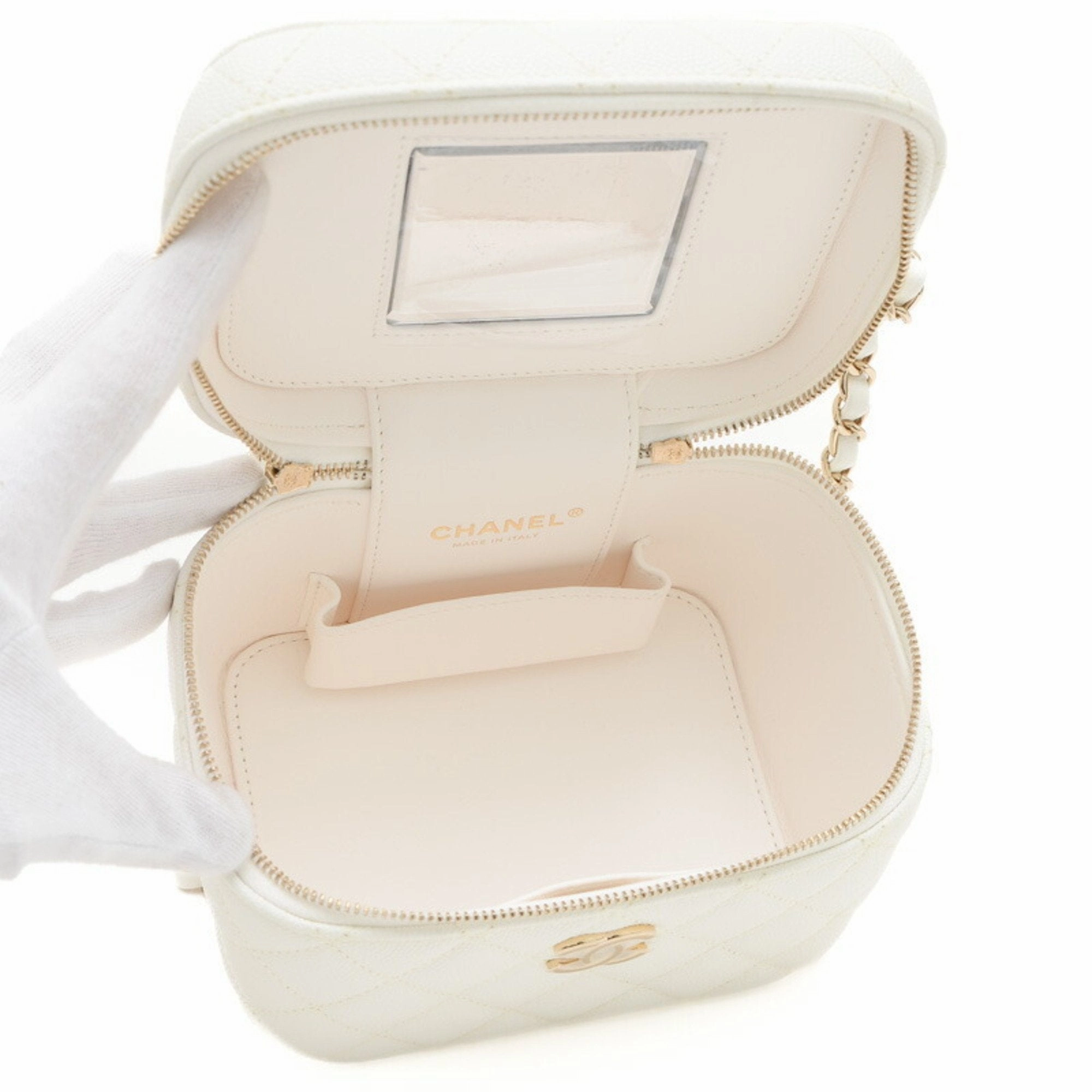 Chanel Grained Calfskin Pochette Shoulder Bag Vanity Bag (Pre-Owned)