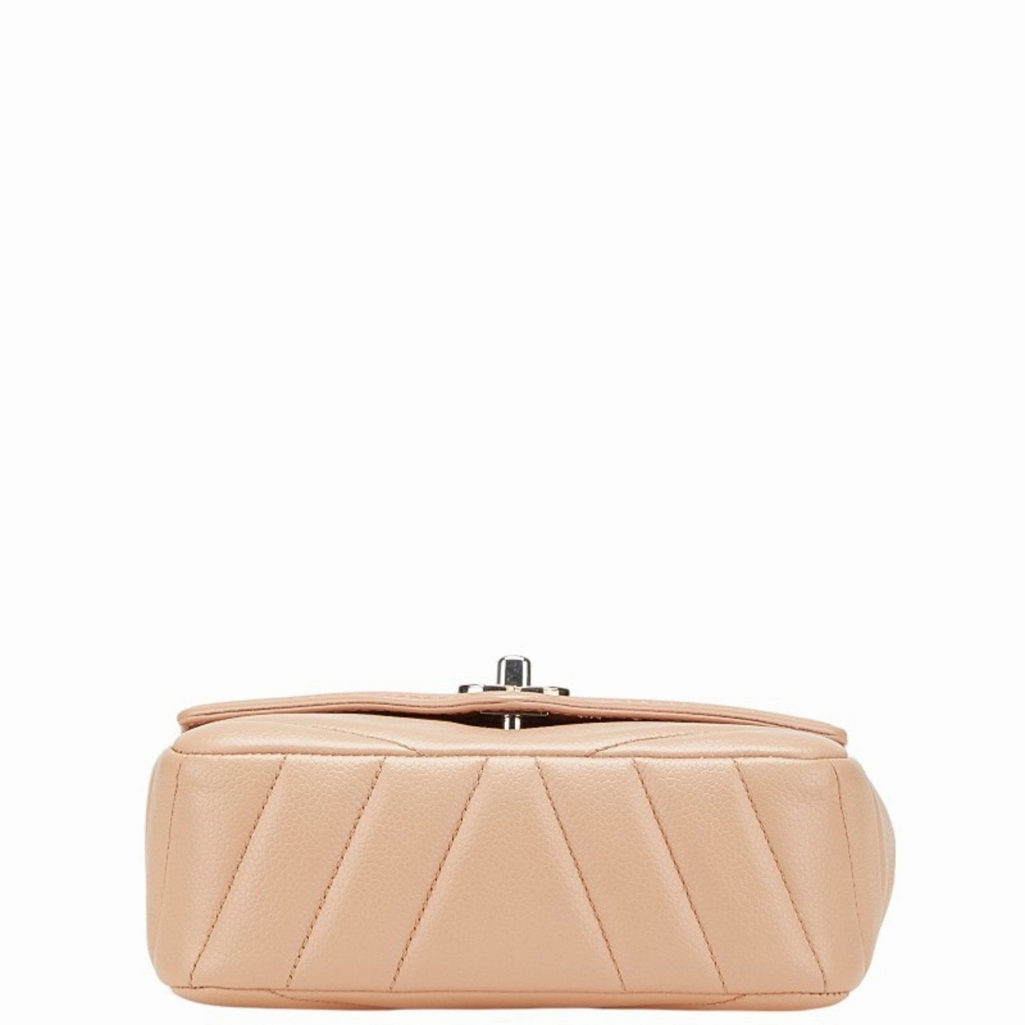 Chanel Grained Calfskin Shoulder Bag (Pre-Owned)