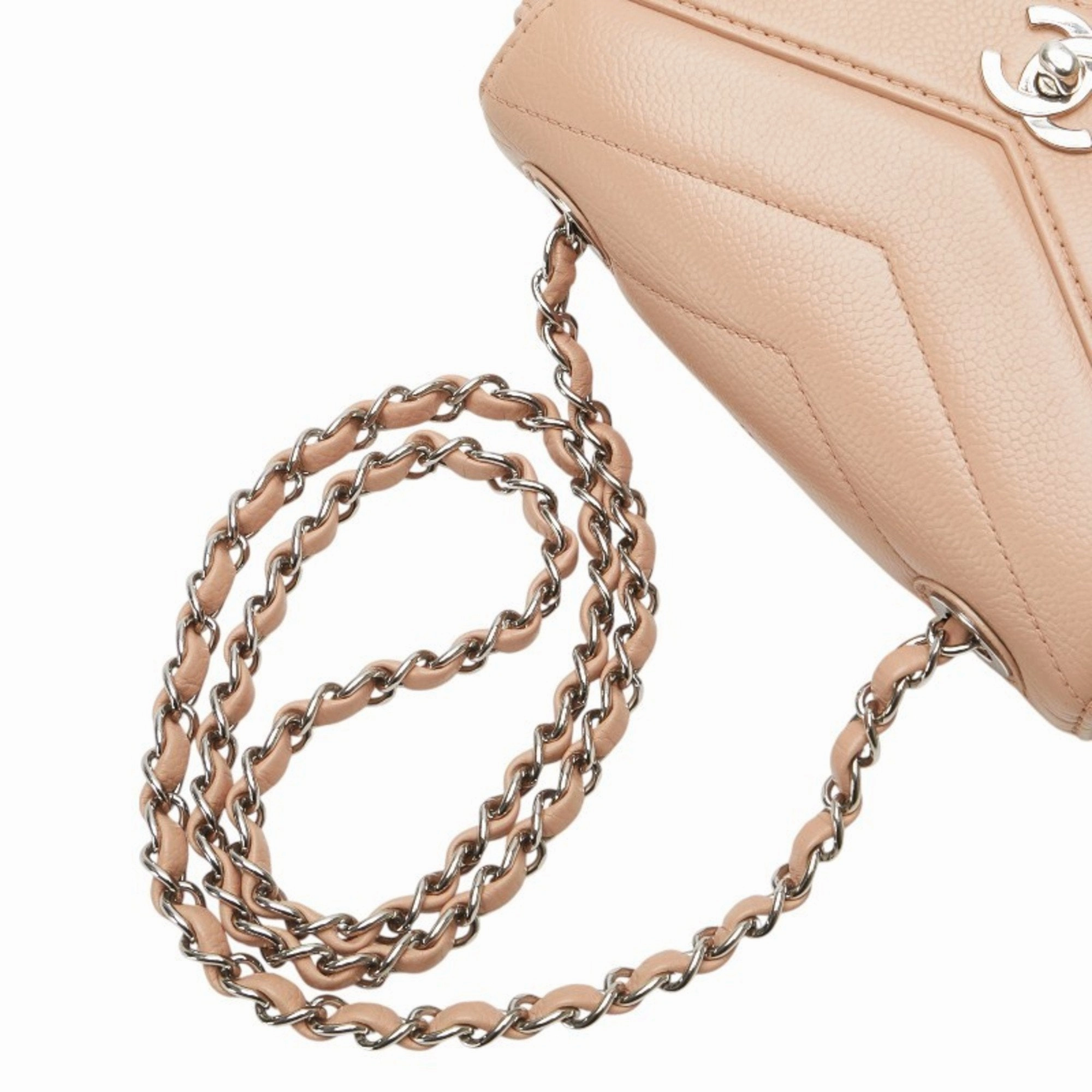 Chanel Grained Calfskin Shoulder Bag (Pre-Owned)