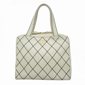 Chanel Leather Handbag (Pre-Owned)