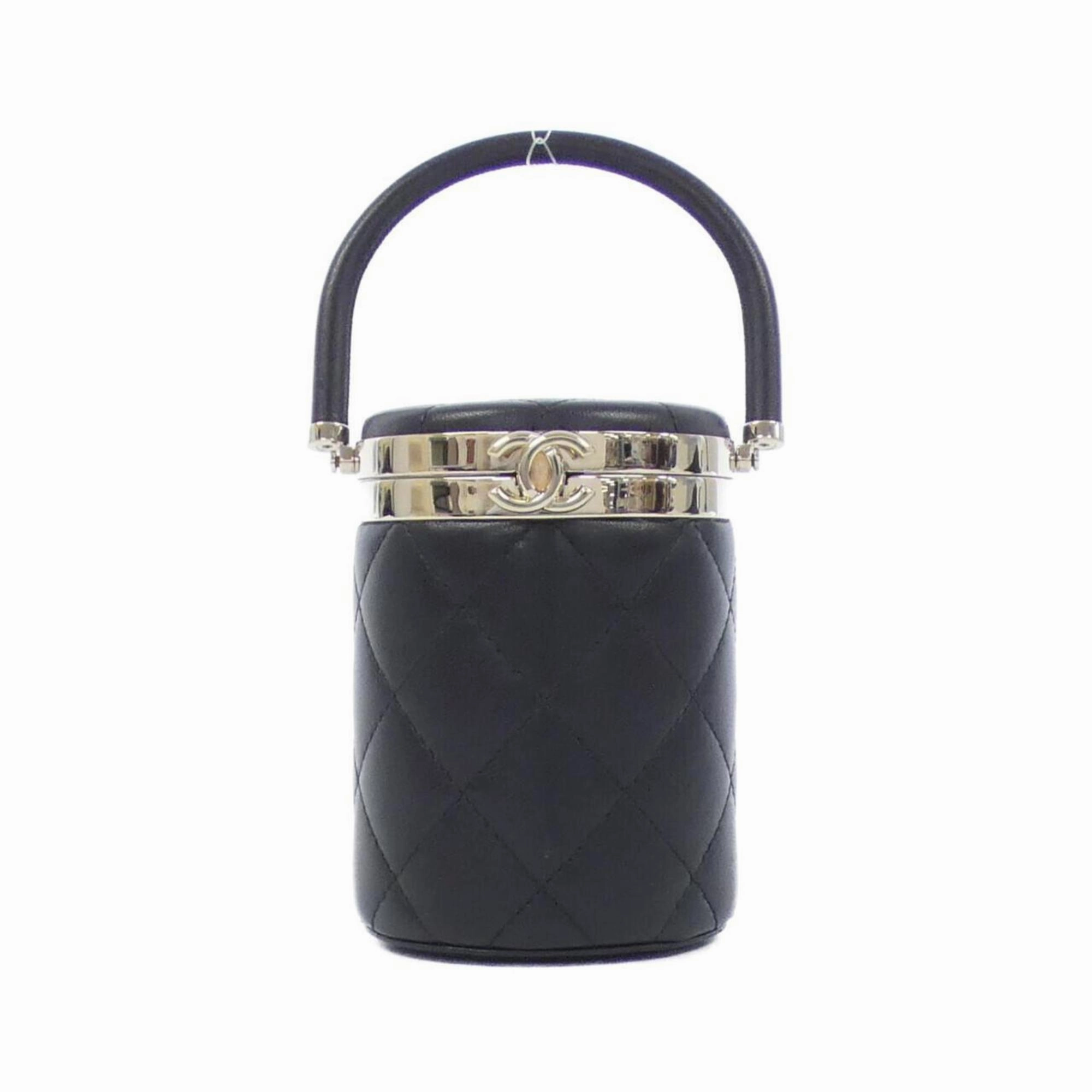 Chanel Leather Handbag (Pre-Owned)