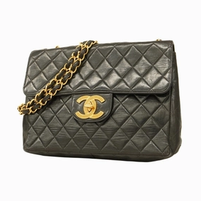 Chanel Leather Shoulder Bag (Pre-Owned)