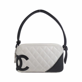 Chanel  Leather Shoulder Bag (Pre-Owned)