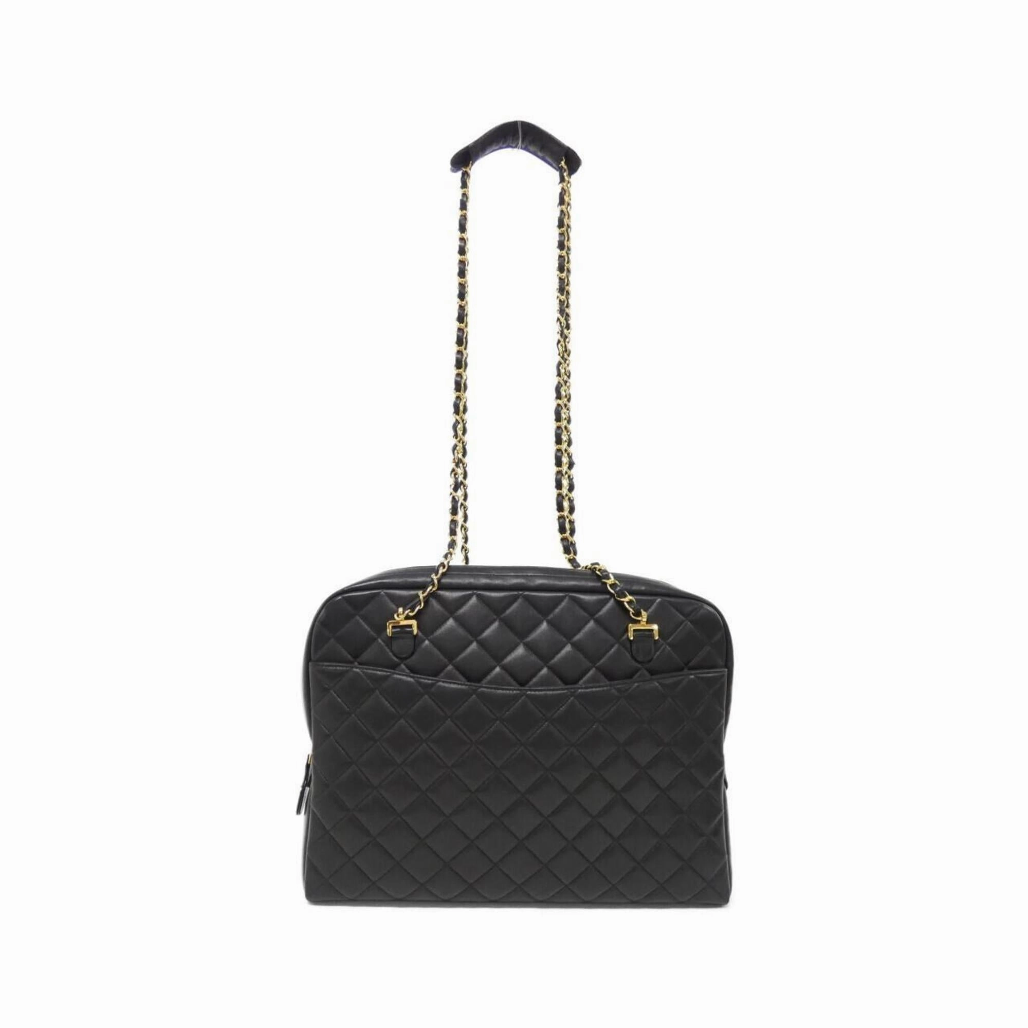 Chanel Leather Shoulder Bag (Pre-Owned)