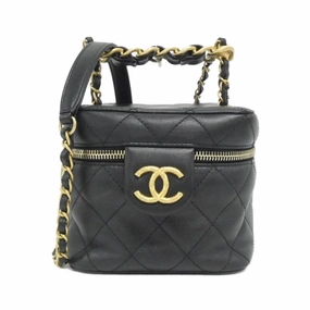Chanel Leather Shoulder Bag (Pre-Owned)