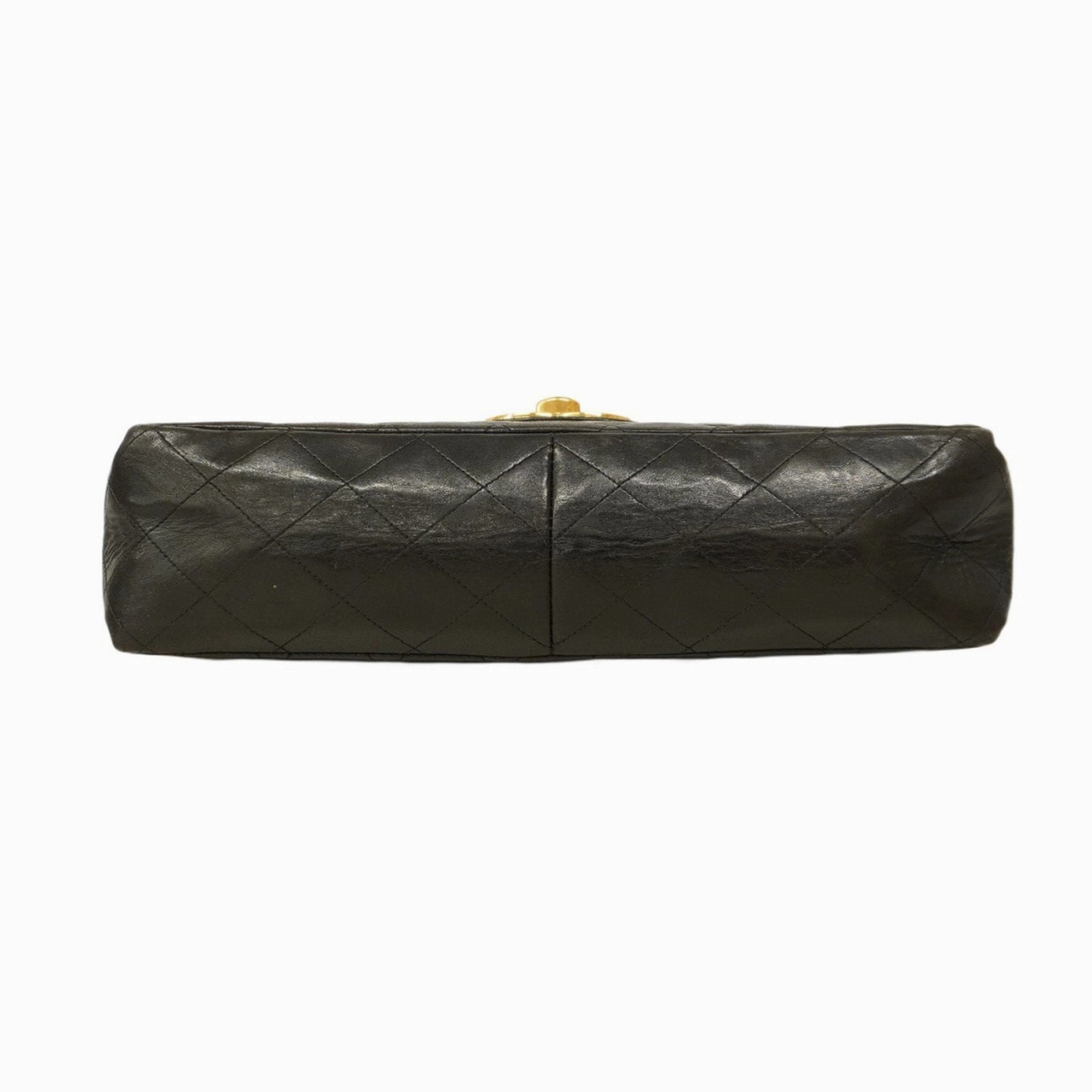 Chanel Leather Shoulder Bag (Pre-Owned)