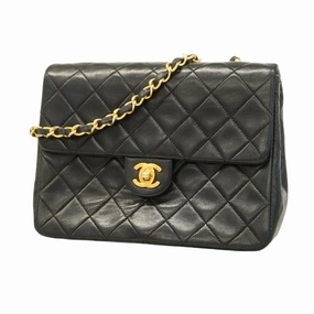 Chanel Timeless/Classique Leather Shoulder Bag (Pre-Owned)