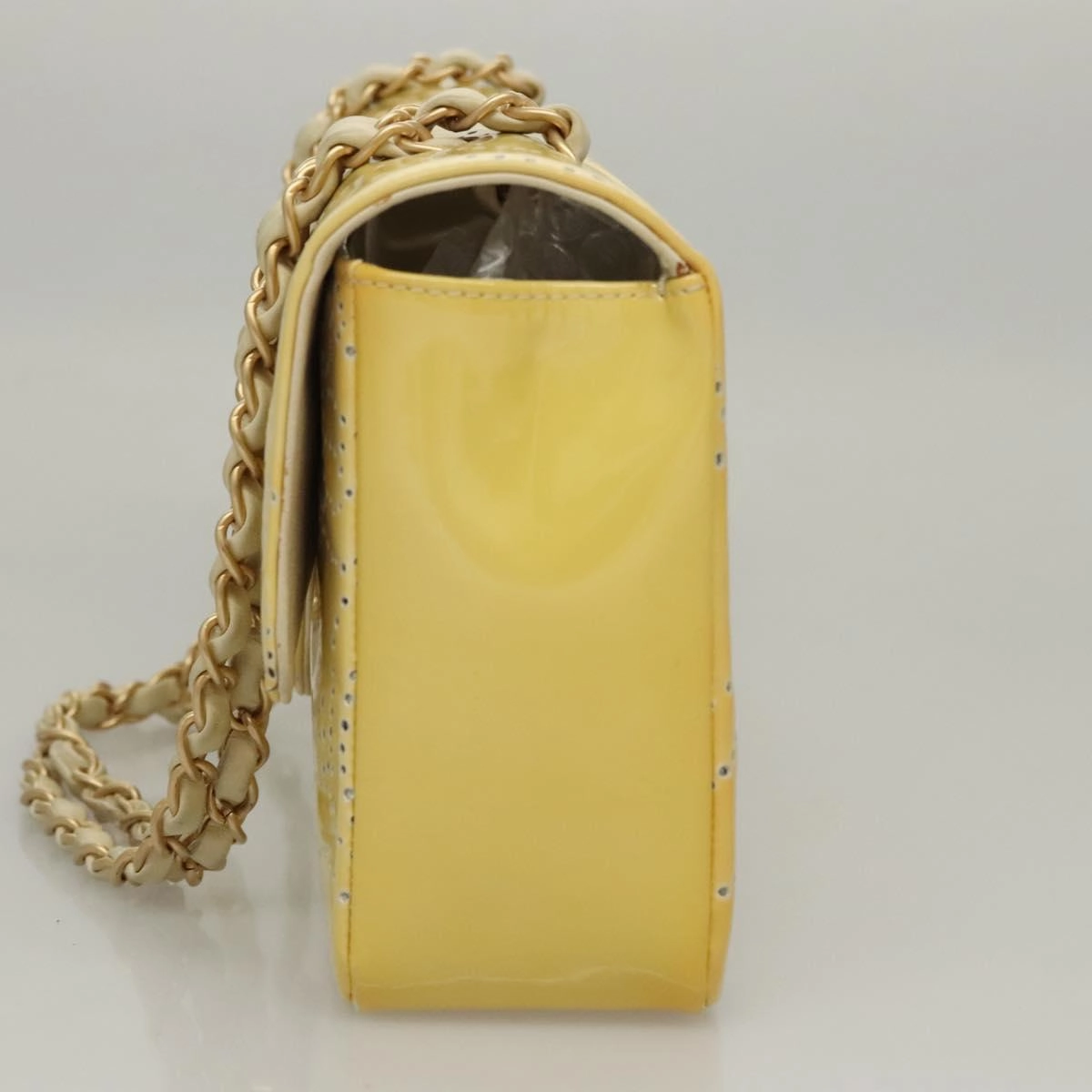 Chanel Timeless/Classique Patent Leather Shoulder Bag (Pre-Owned)