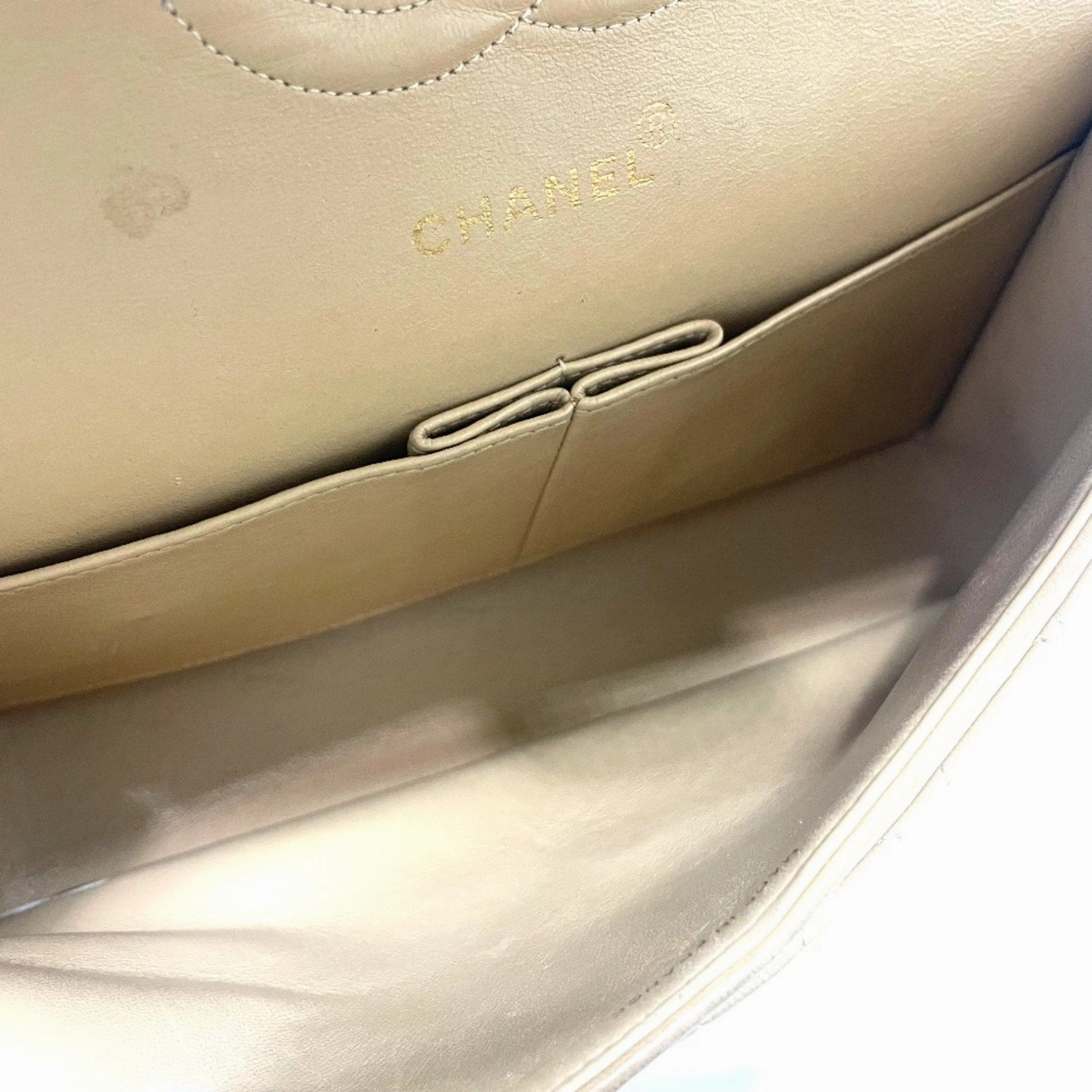 Chanel Timeless Leather Shoulder Bag (Pre-Owned)