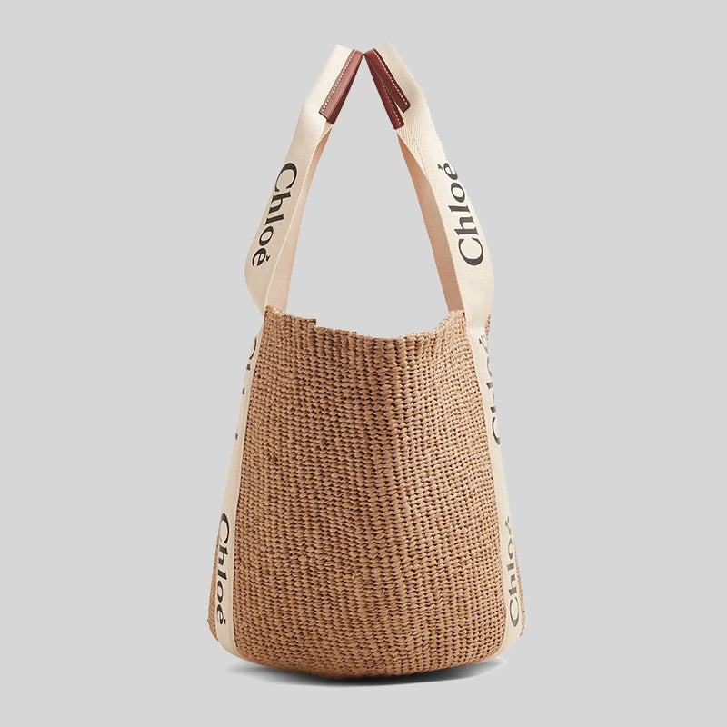 CHLOE Large Woody Basket In Natural Fibers White CHC22SS380G55101