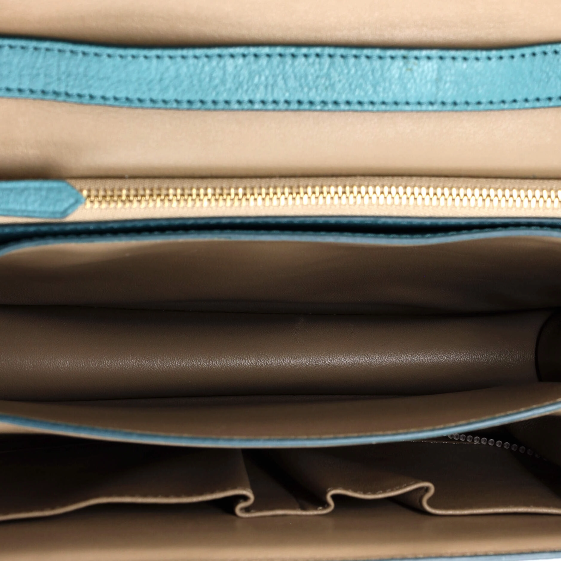 Classic Box Bag Grainy Leather Medium