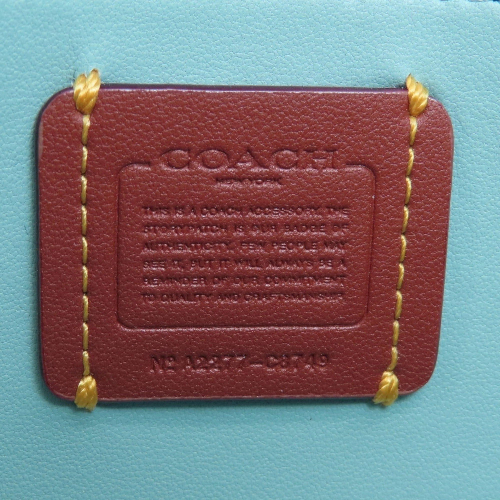 Coach  Leather Shoulder Bag (Pre-Owned)