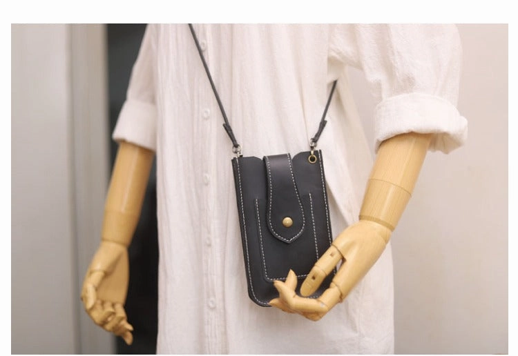 Cute Black LEATHER Slim Side Bags Pouch Phone WOMEN SHOULDER BAG Phone Crossbody Pouch FOR WOMEN