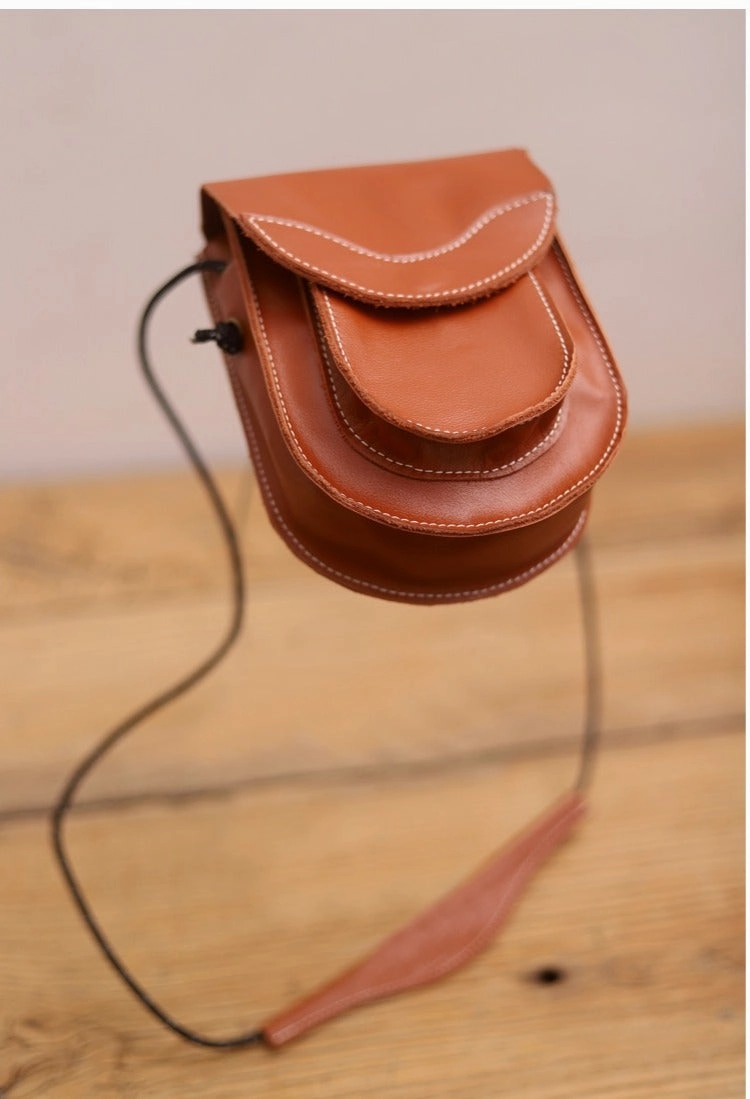 Cute LEATHER Saddle Side Bag WOMEN Black SHOULDER BAG Small Crossbody Purse FOR WOMEN