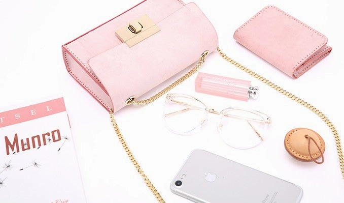 Cute Leather Womens Fashion Small Chain Shoulder Purse Chain Crossbody Bag for Women
