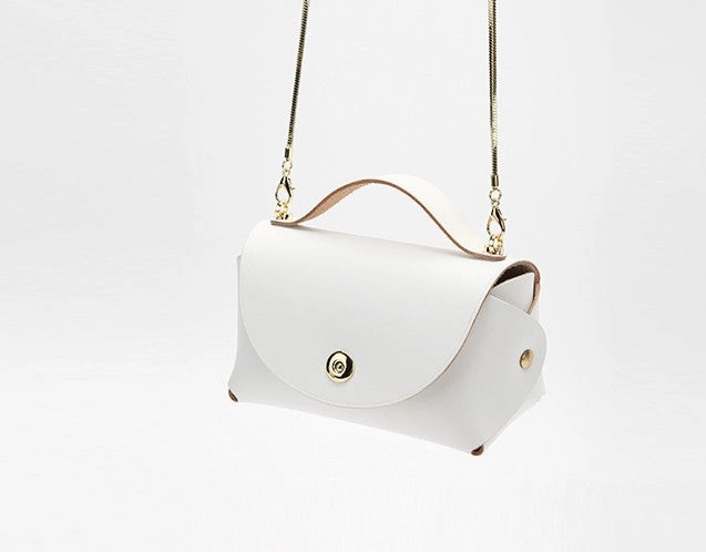 Cute Leather Womens Mini Chain Purse Makeup Handbags Chain Shoulder Bag for Women