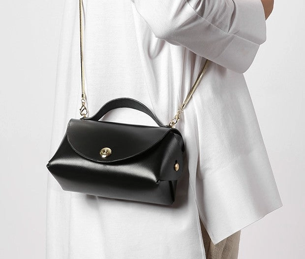 Cute Leather Womens Mini Chain Purse Makeup Handbags Chain Shoulder Bag for Women