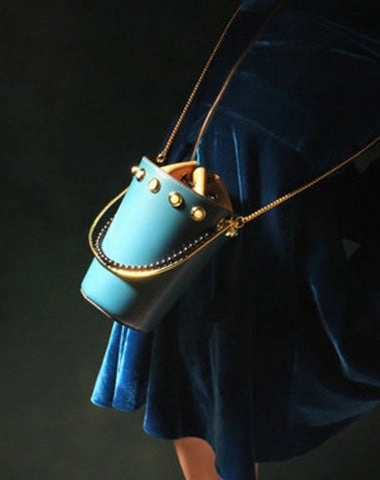 Cute Womens Light Blue Leather Barrel Chain Crossbody Purse Bucket Round Chain Shoulder Bag for Women