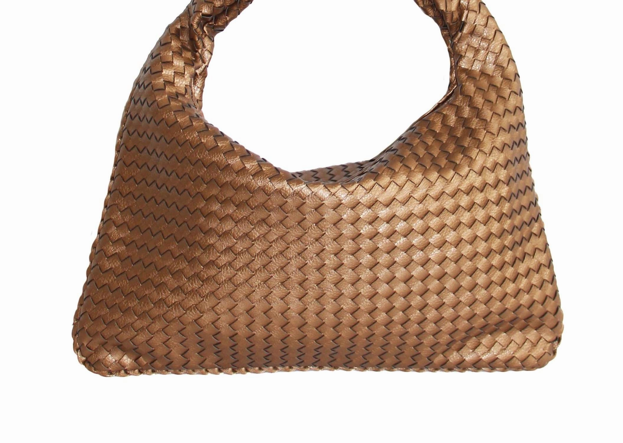Donna Woven In Bronze