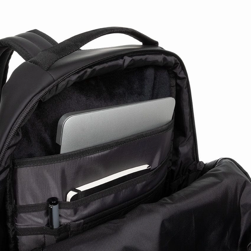 Eastpak Tecum F CNNCT F - Matte Black