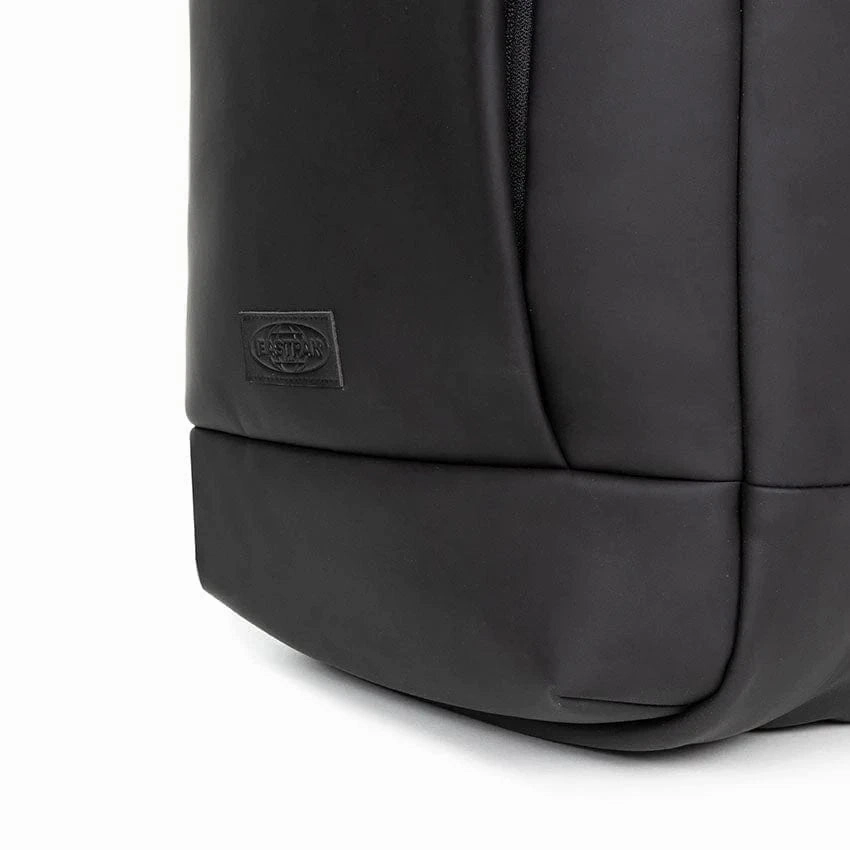 Eastpak Tecum F CNNCT F - Matte Black