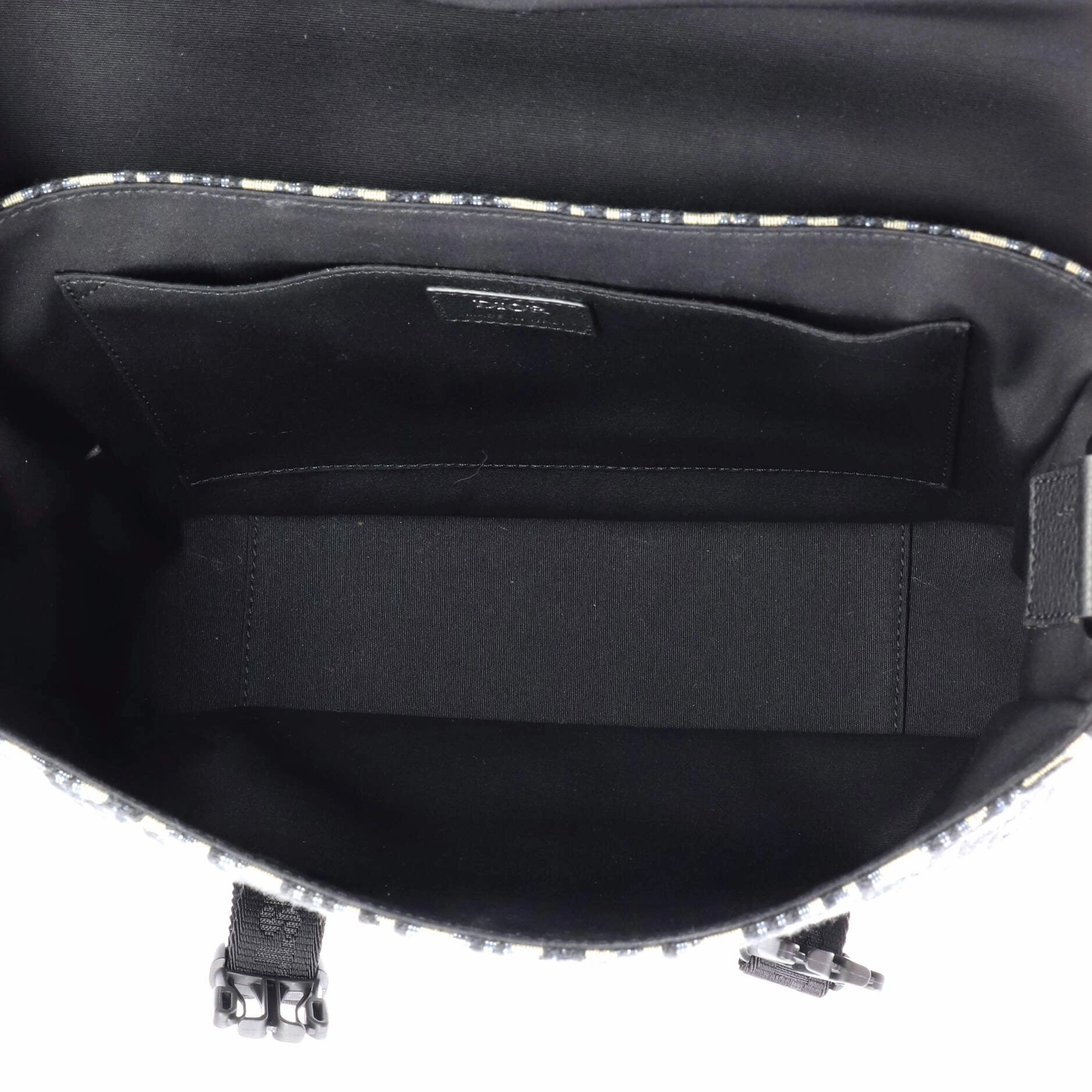 Explorer Messenger Oblique Canvas
