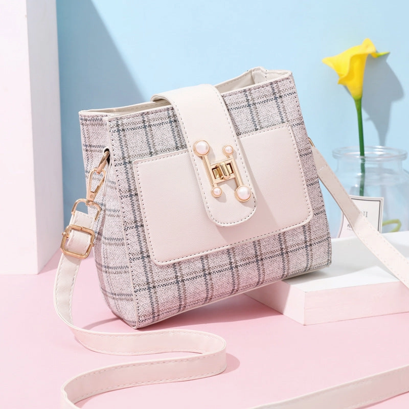 Fashionable Plaid Bucket PU Leather Shoulder Bag
