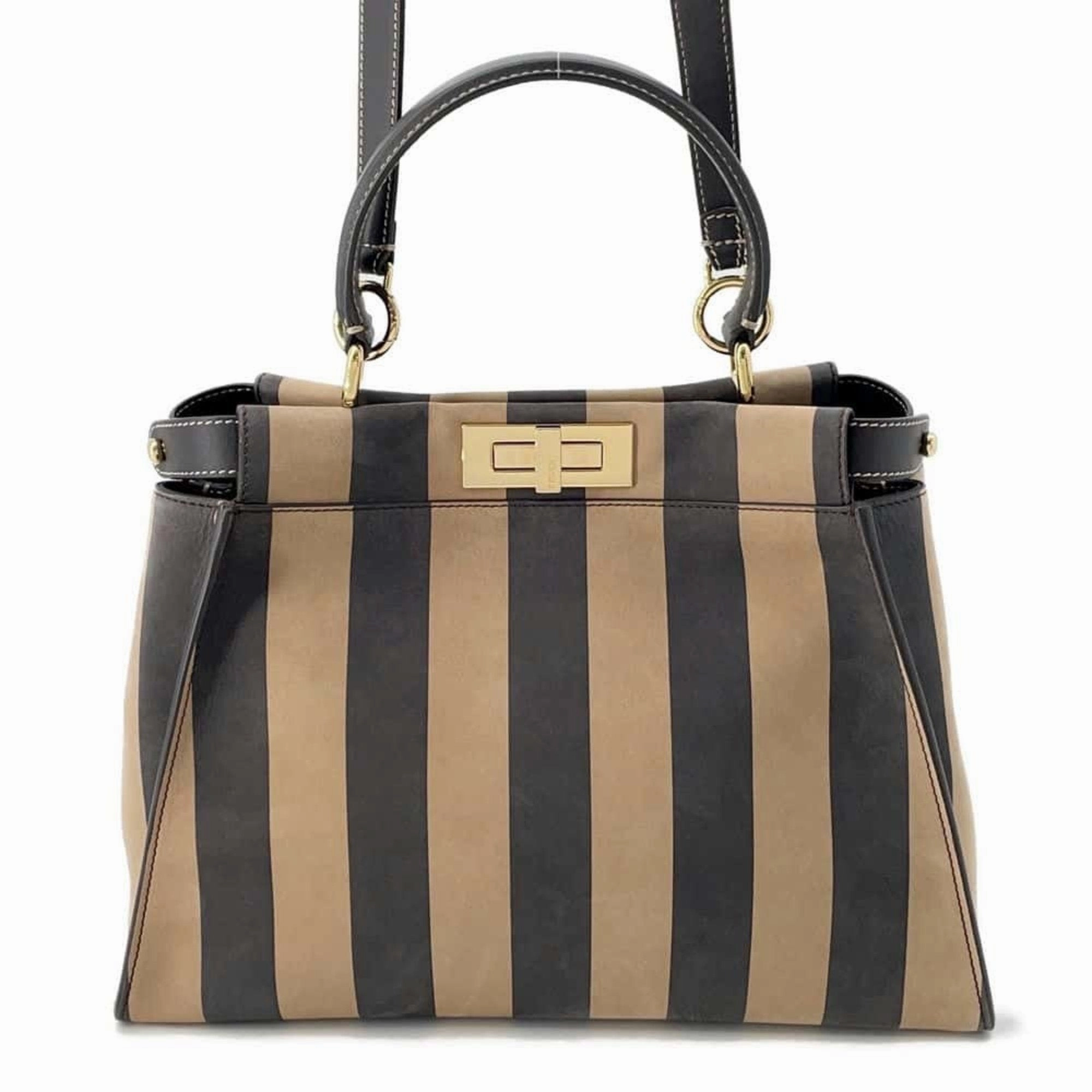 Fendi  Leather Handbag Shoulder Bag (Pre-Owned)